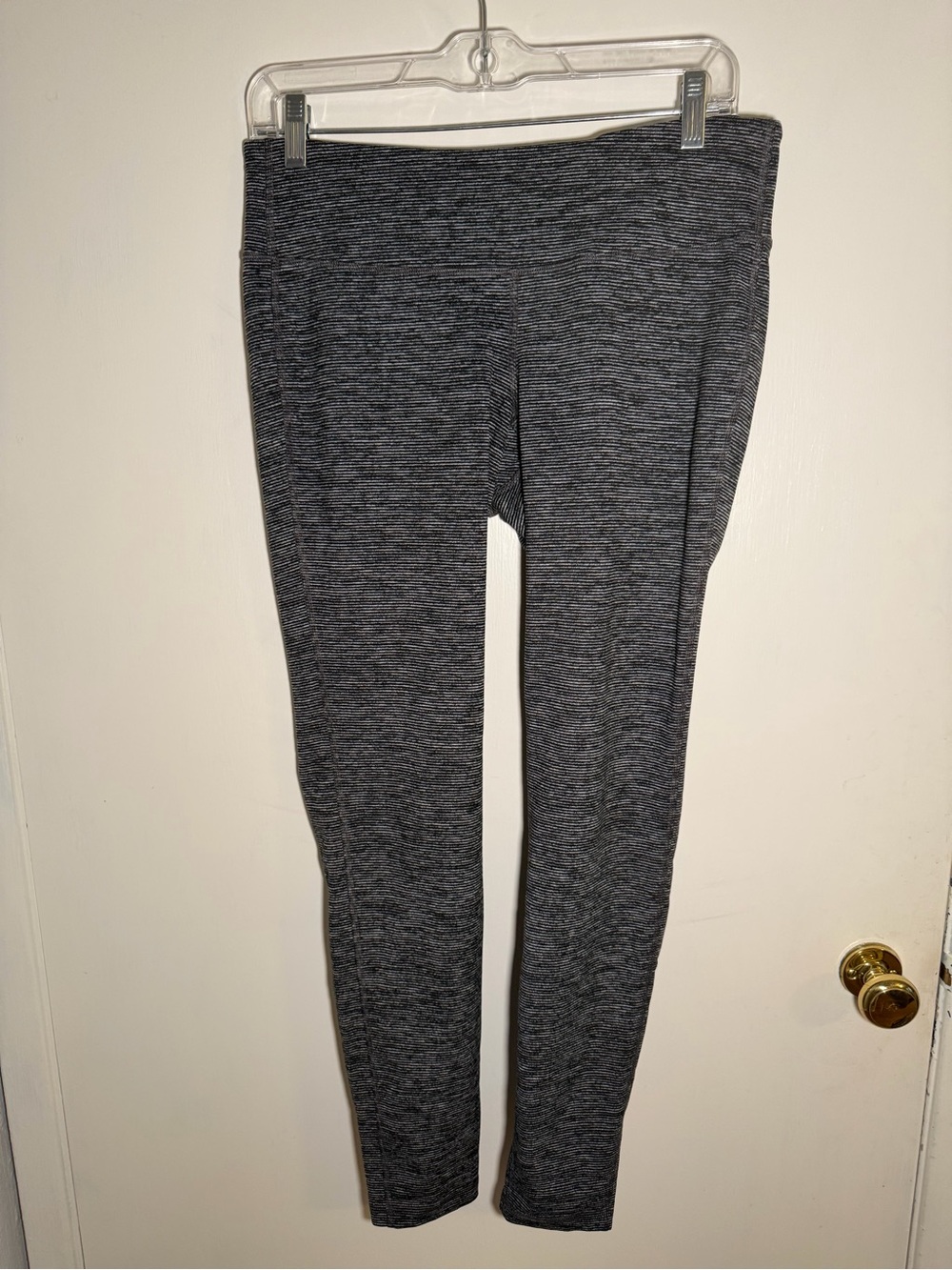 Old Navy Dark Heather Gray High-Rise Leggings